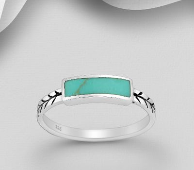 925 Sterling Silver Ring Decorated with Reconstructed Turquoise