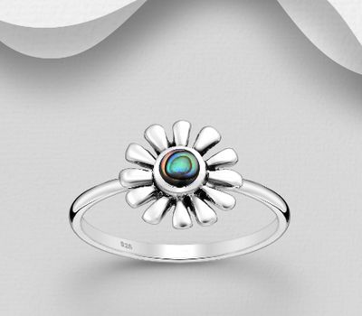 925 Sterling Silver Flower Ring, Decorated with Shell