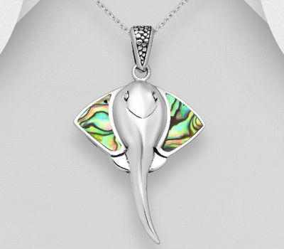 925 Sterling Silver Stingray Pendant Decorated With Shell