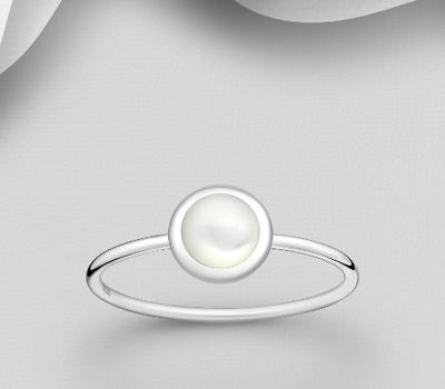 925 Sterling Silver Ring Decorated with Shell