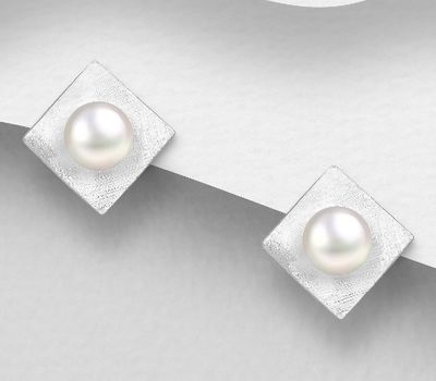 925 Sterling Silver Matt Rhombus Push-Back Earrings, Decorated with Freshwater Pearls