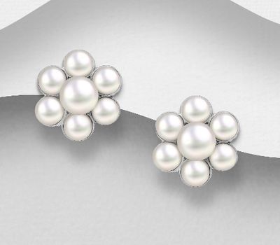 925 Sterling Silver Earrings decorated with Fresh Water Pearls