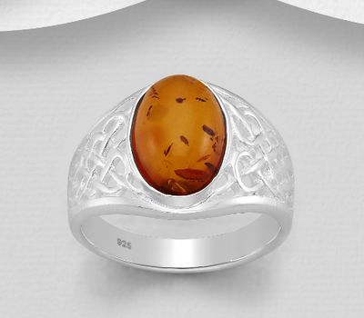 925 Sterling Silver Celtic Ring, Decorated with Baltic Amber