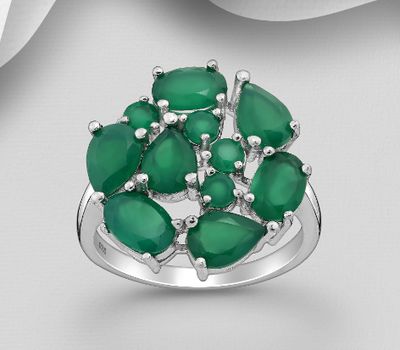 925 Sterling Silver Ring, Decorated with Green Agate